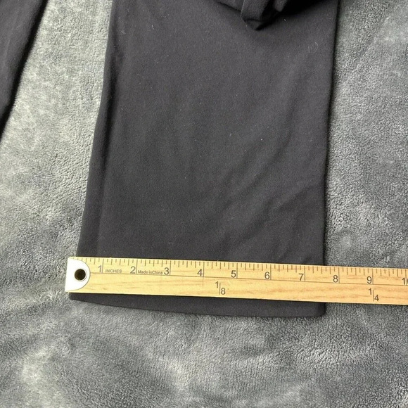 Lululemon Reversible Groove Crop Pant Black size 4 - Picture 12 of 12